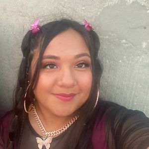 Meet your Posher, Jasmin